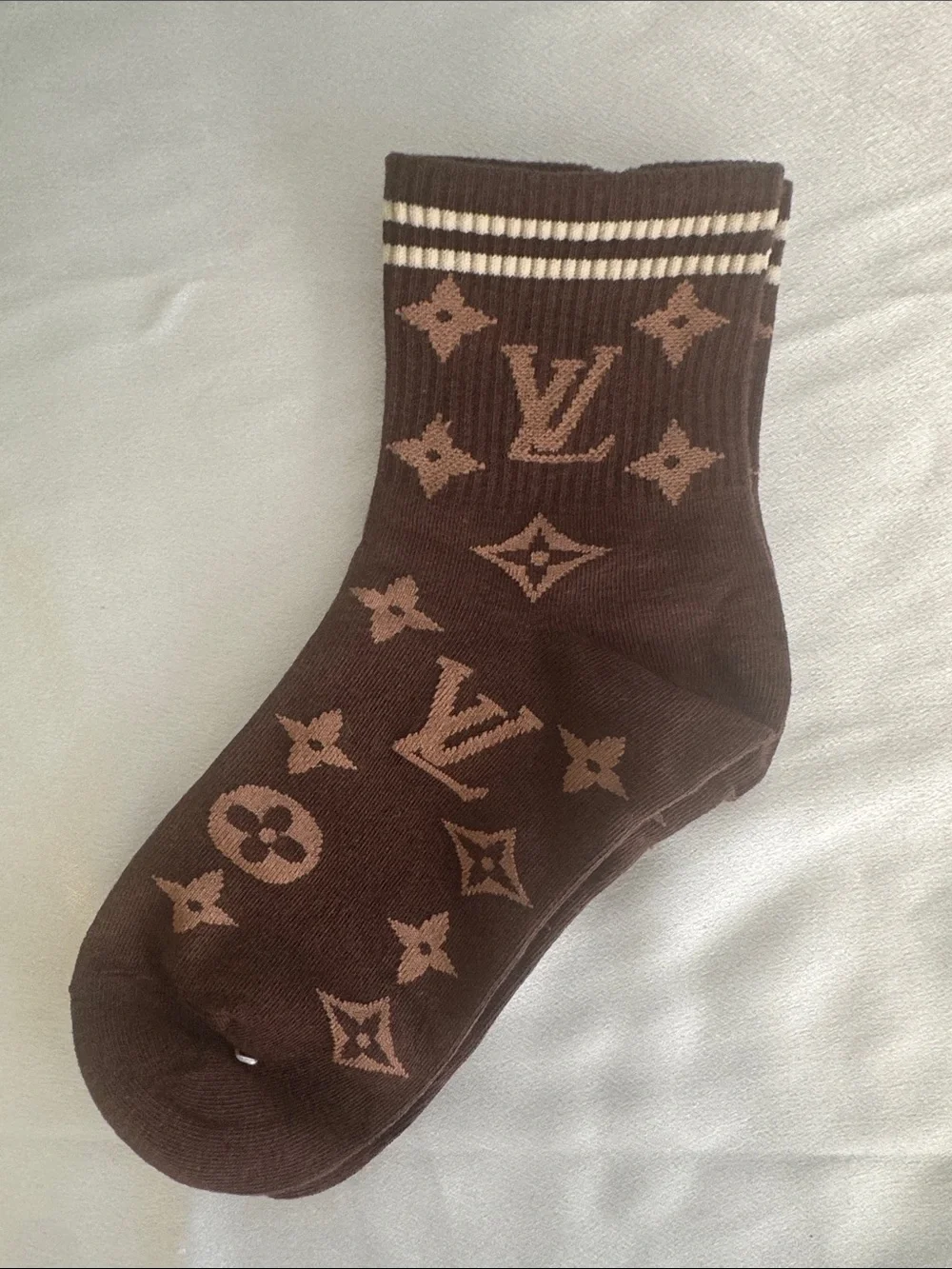 New! Luxury Louis Vuitton Monogram Brown Men's Crew Socks